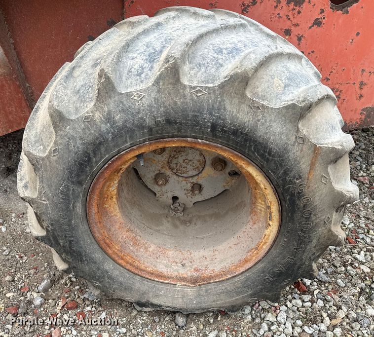 image for item NF9451 1979 Ditch Witch R65 trencher