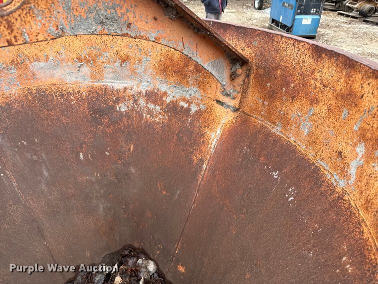 image for item NF9452 Concrete bucket