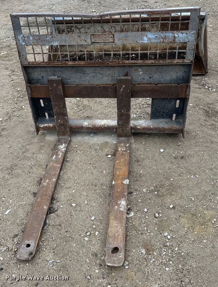 image for item NF9453 Skid steer forks