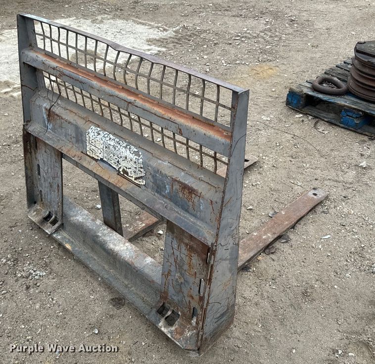 image for item NF9453 Skid steer forks