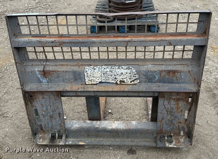 image for item NF9453 Skid steer forks