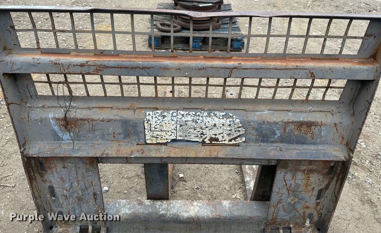 image for item NF9453 Skid steer forks