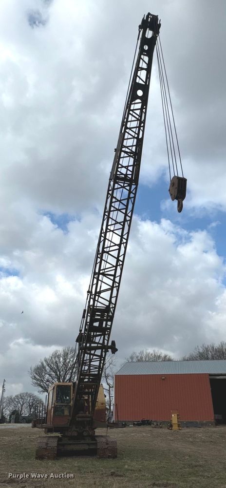 image for item NF9457 1966 Bucyrus Erie 30-B HD crane