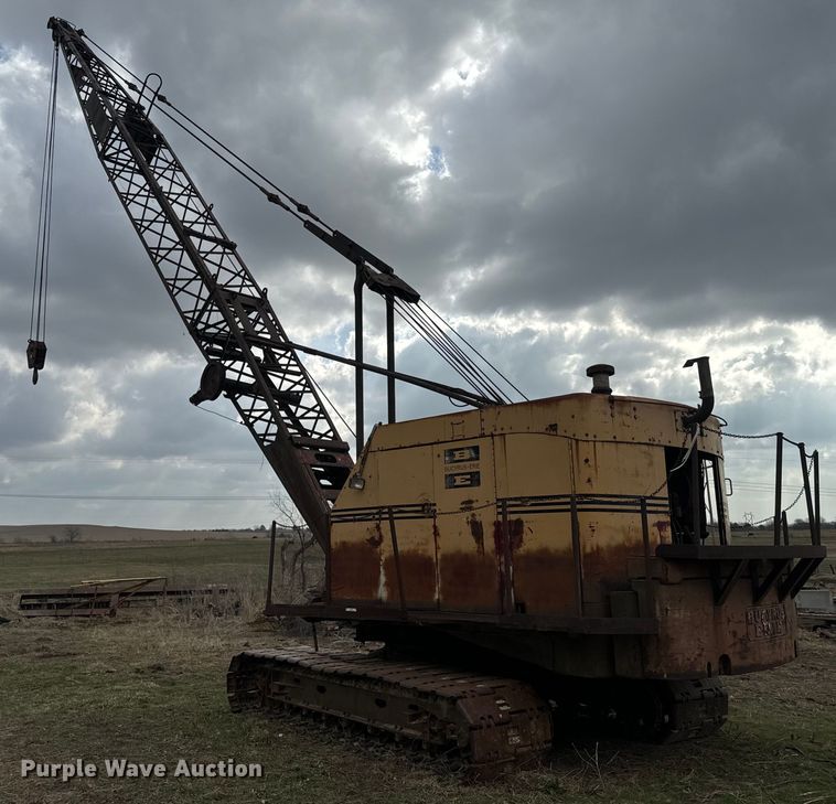 image for item NF9457 1966 Bucyrus Erie 30-B HD crane