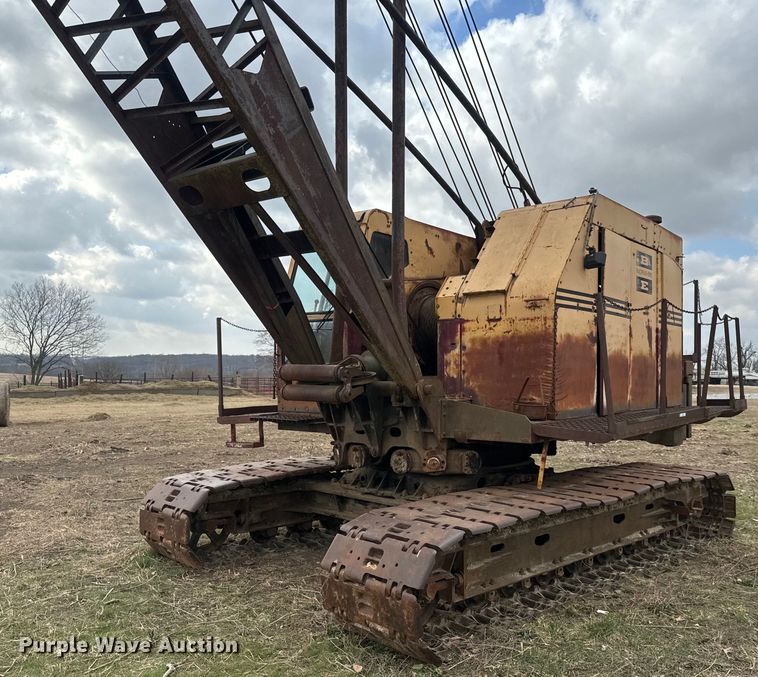 image for item NF9457 1966 Bucyrus Erie 30-B HD crane