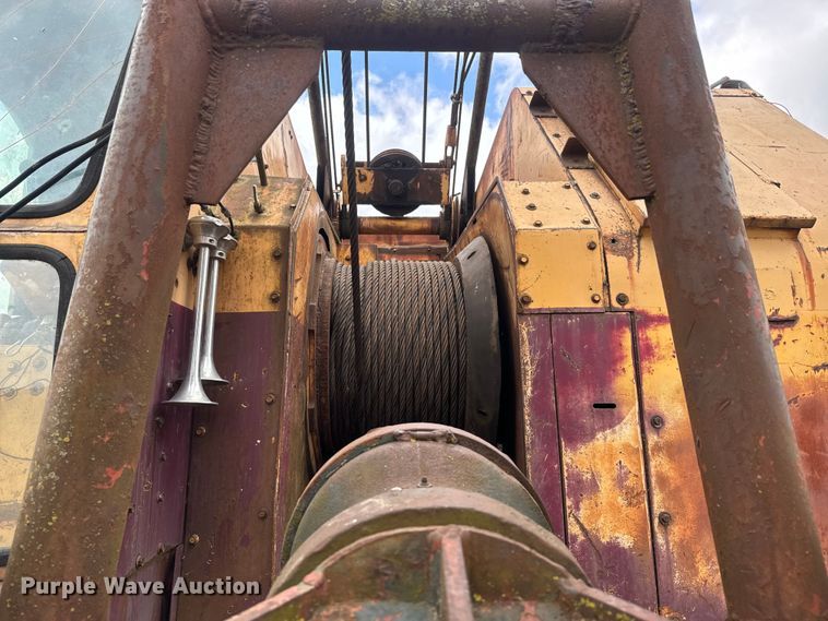 image for item NF9457 1966 Bucyrus Erie 30-B HD crane