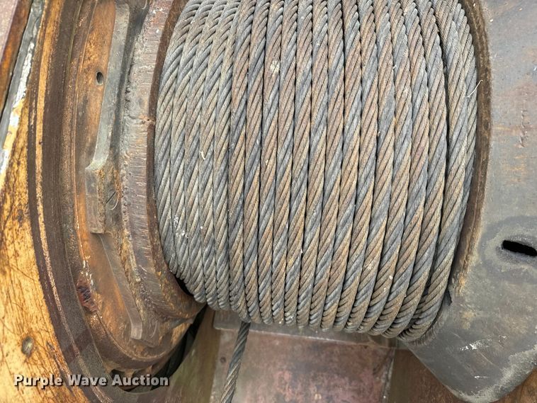 image for item NF9457 1966 Bucyrus Erie 30-B HD crane