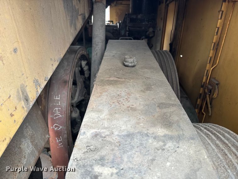 image for item NF9457 1966 Bucyrus Erie 30-B HD crane