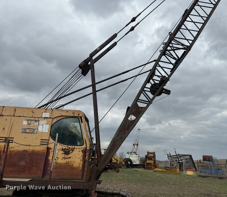 image for item NF9457 1966 Bucyrus Erie 30-B HD crane