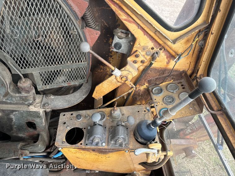 image for item NF9457 1966 Bucyrus Erie 30-B HD crane