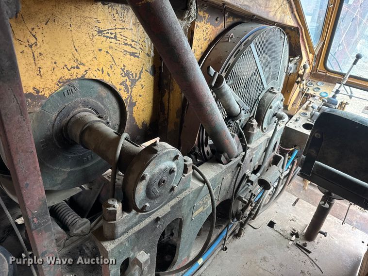 image for item NF9457 1966 Bucyrus Erie 30-B HD crane