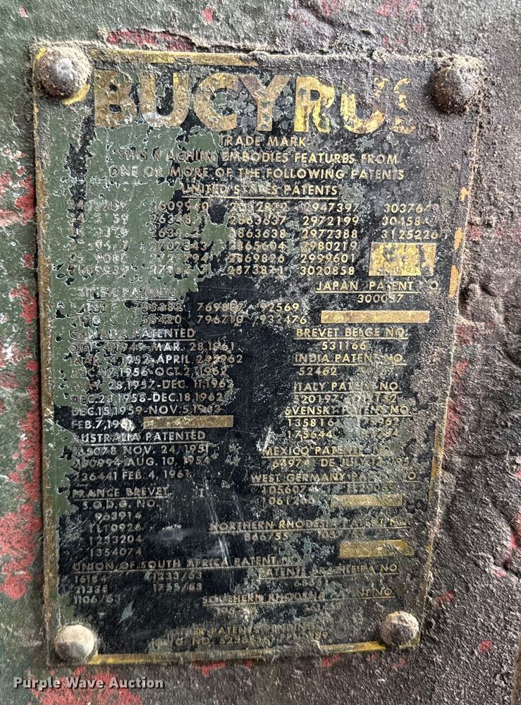 image for item NF9457 1966 Bucyrus Erie 30-B HD crane