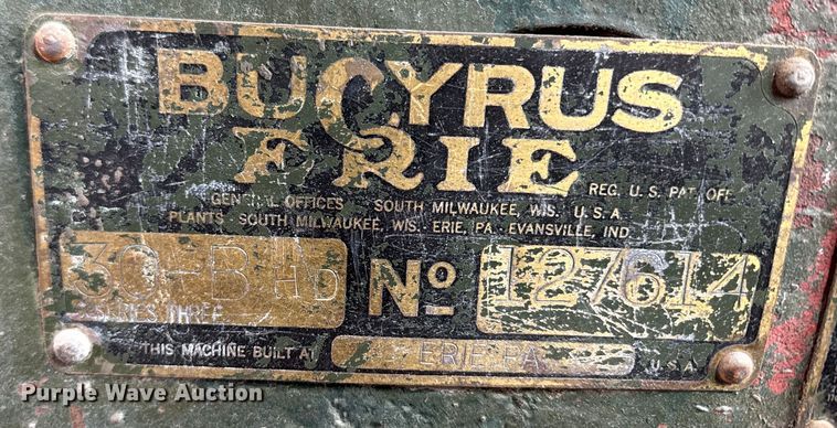 image for item NF9457 1966 Bucyrus Erie 30-B HD crane