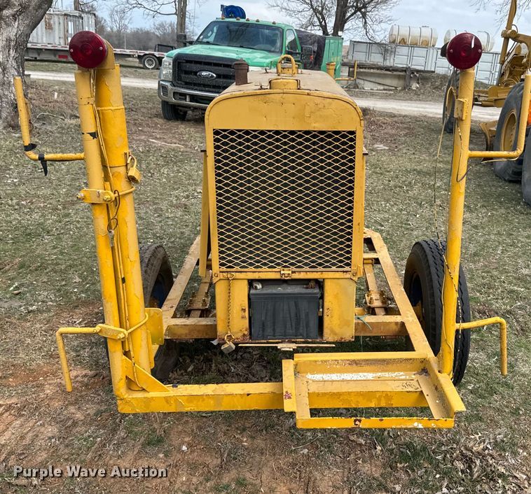 image for item NF9459 Lincoln SA-200 F-163 welder