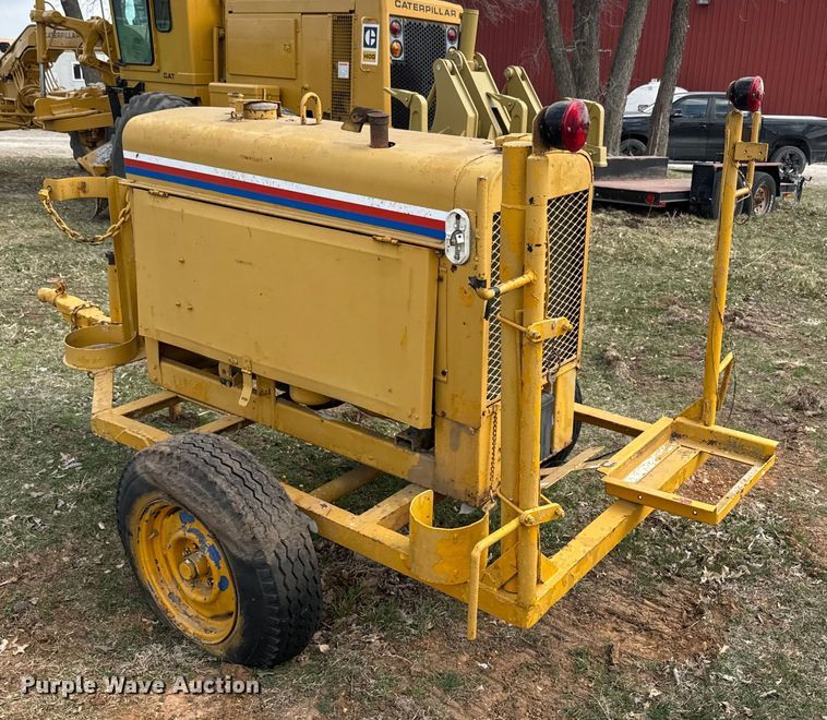 image for item NF9459 Lincoln SA-200 F-163 welder