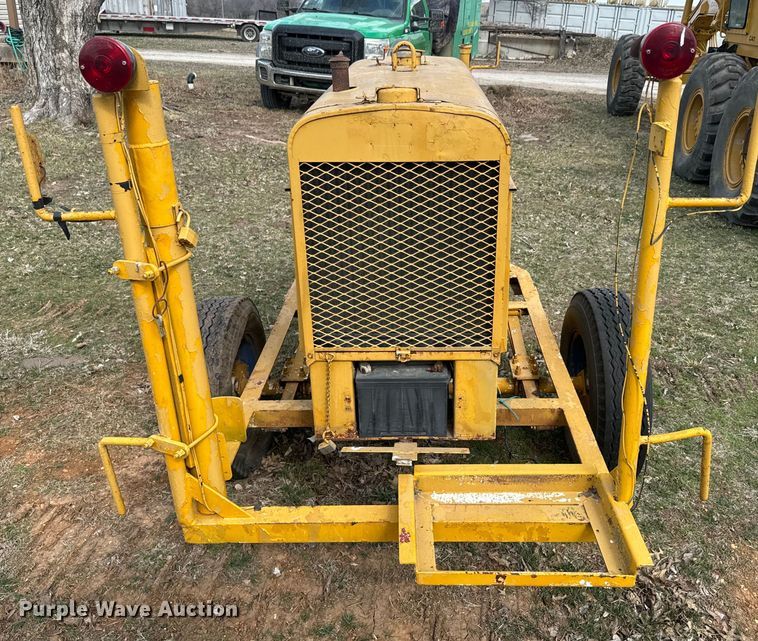 image for item NF9459 Lincoln SA-200 F-163 welder