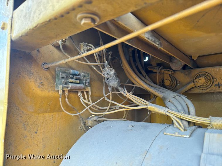 image for item NF9459 Lincoln SA-200 F-163 welder