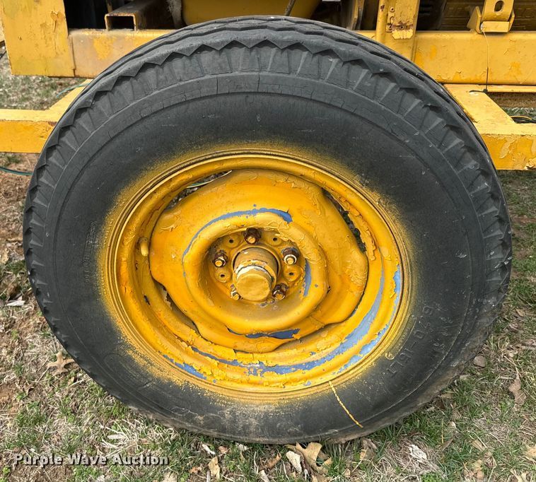 image for item NF9459 Lincoln SA-200 F-163 welder