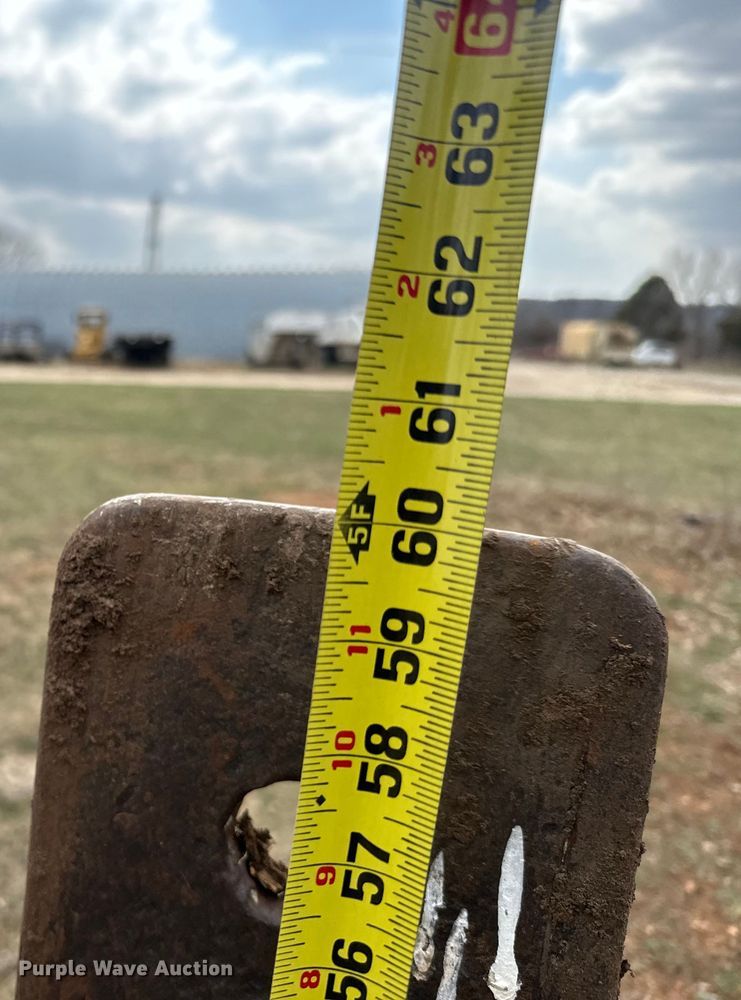 image for item NF9461 Wheel loader forks