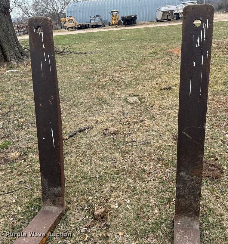 image for item NF9461 Wheel loader forks