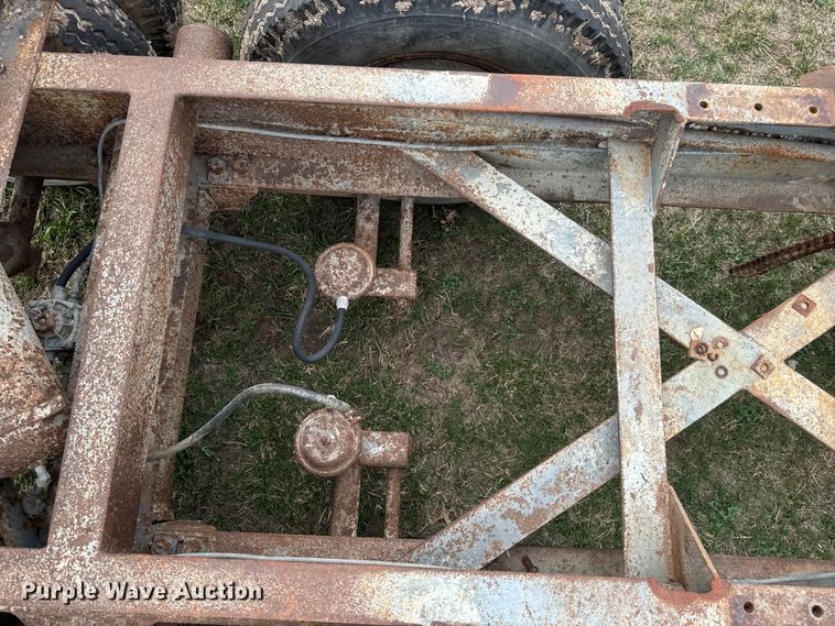 image for item NF9466 Cedar Rapids 30 x 18 crusher 