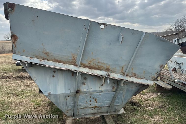 image for item NF9466 Cedar Rapids 30 x 18 crusher 
