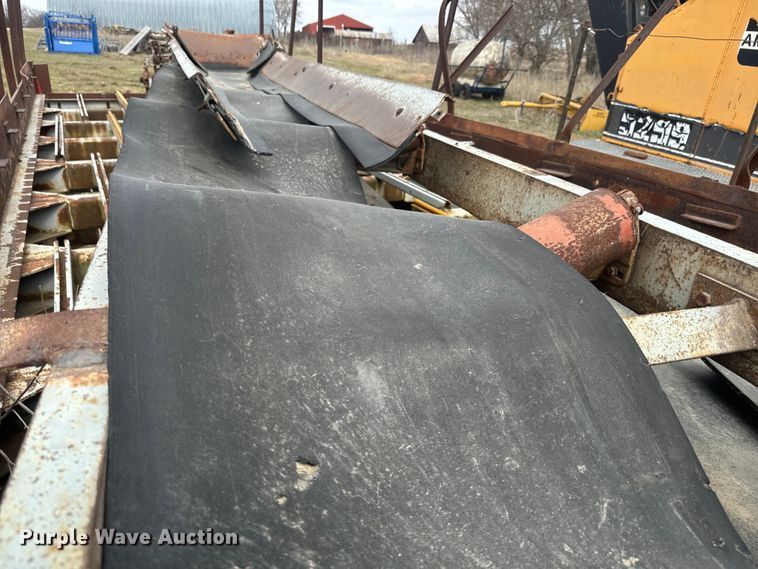 image for item NF9466 Cedar Rapids 30 x 18 crusher 