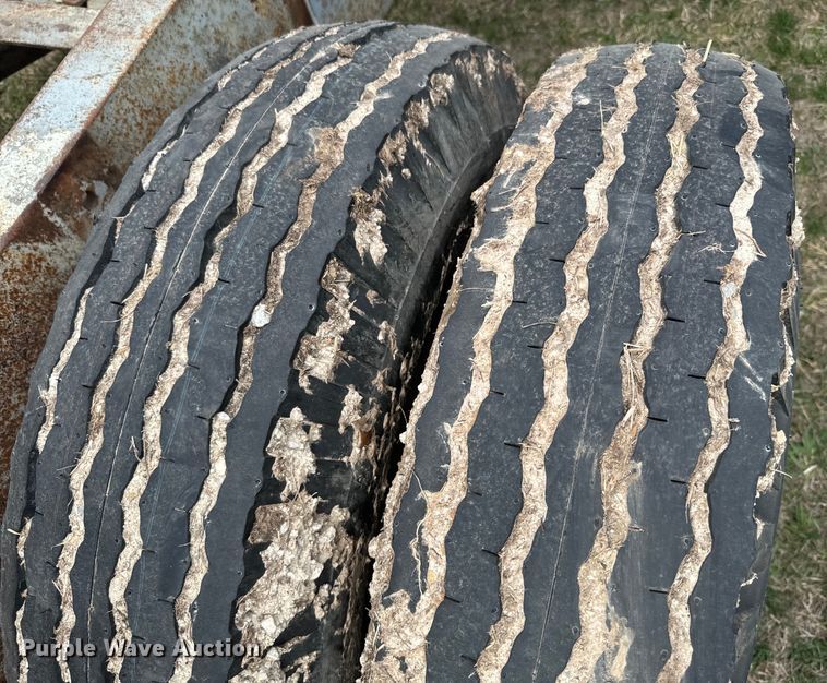 image for item NF9466 Cedar Rapids 30 x 18 crusher 