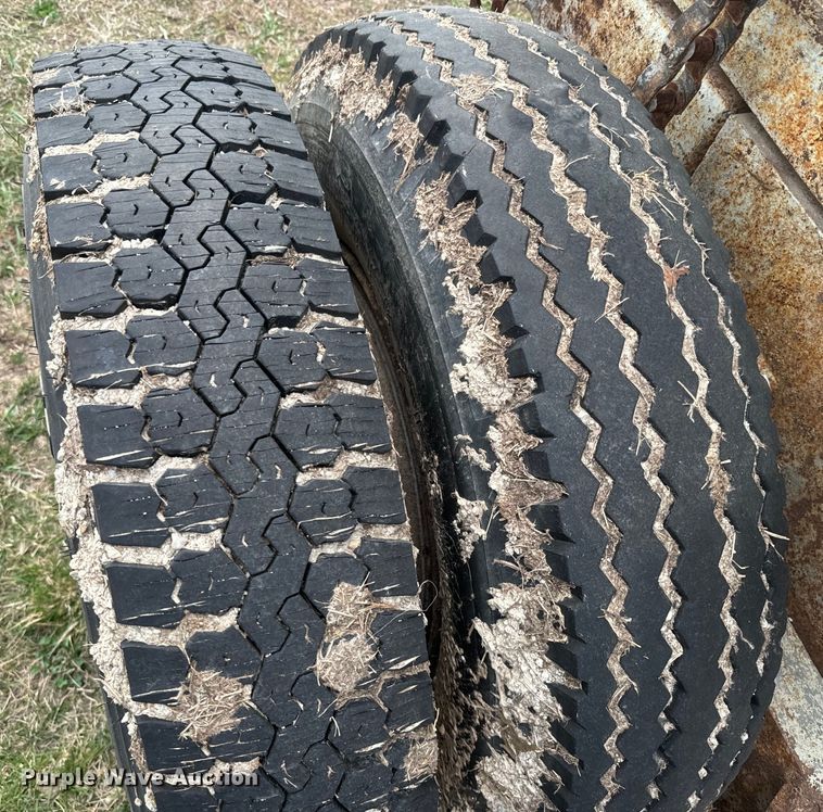 image for item NF9466 Cedar Rapids 30 x 18 crusher 