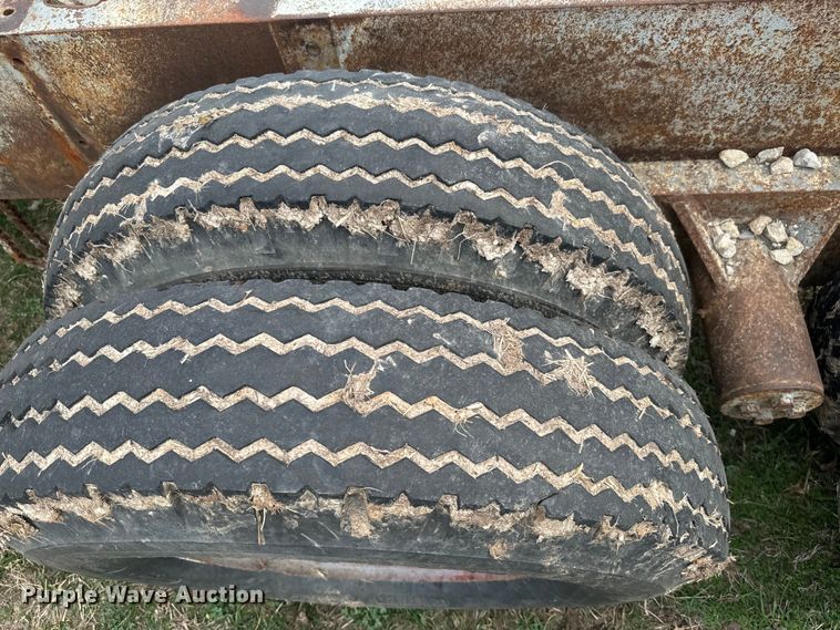 image for item NF9466 Cedar Rapids 30 x 18 crusher 