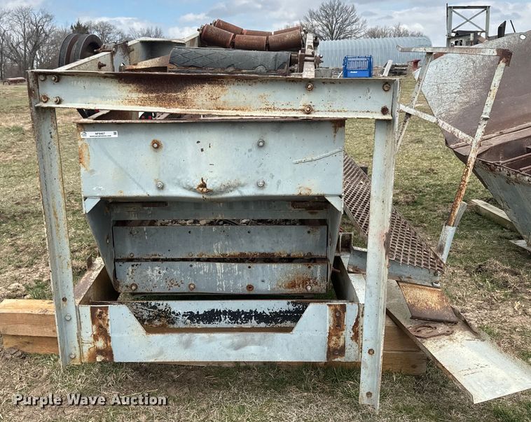 image for item NF9467 Screen