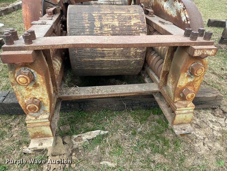 image for item NF9469 Crusher equipment