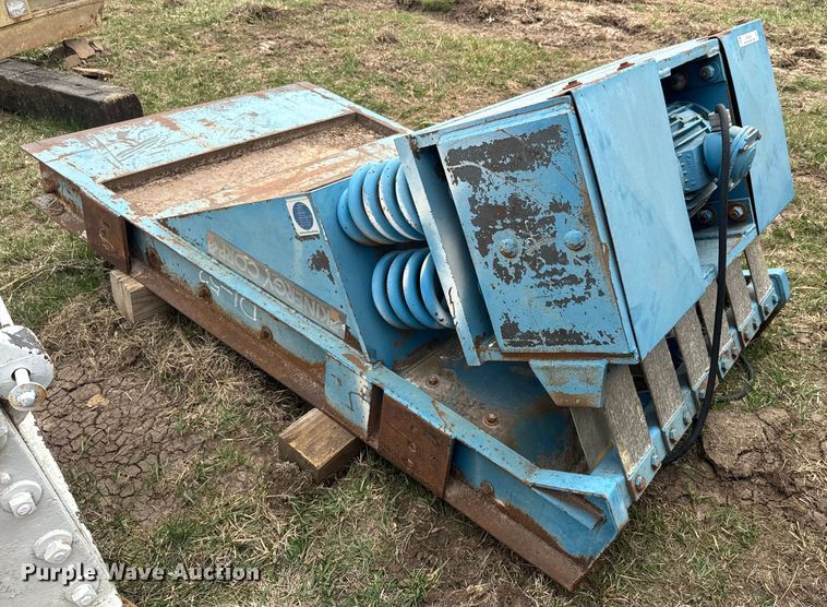 image for item NF9469 Crusher equipment
