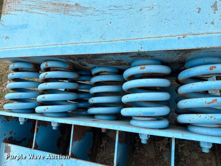 image for item NF9469 Crusher equipment