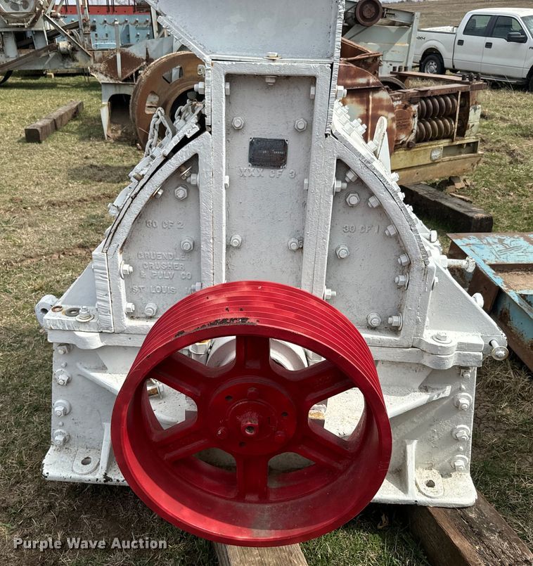 image for item NF9469 Crusher equipment