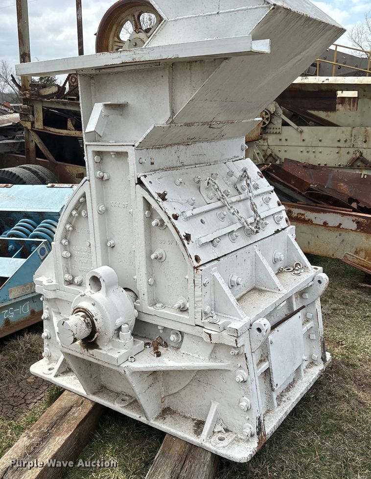 image for item NF9469 Crusher equipment