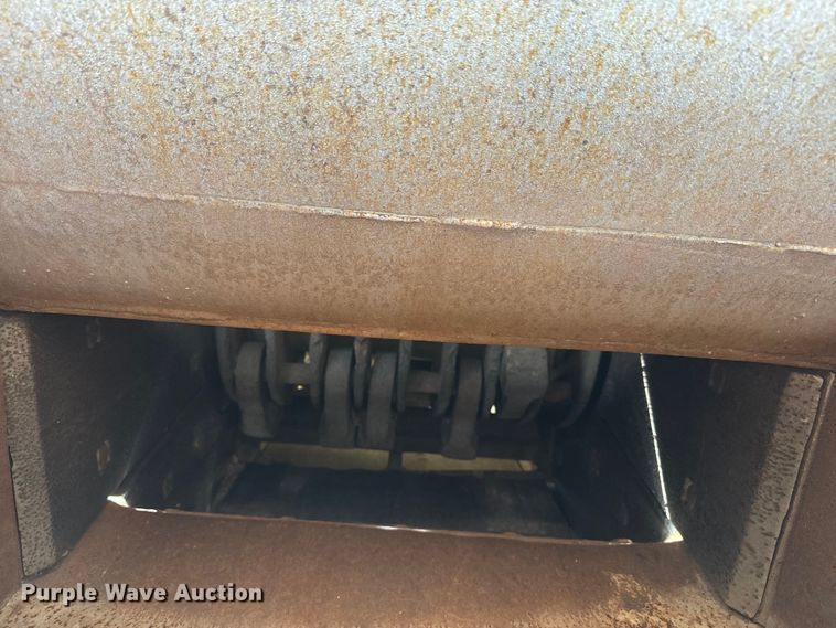 image for item NF9469 Crusher equipment