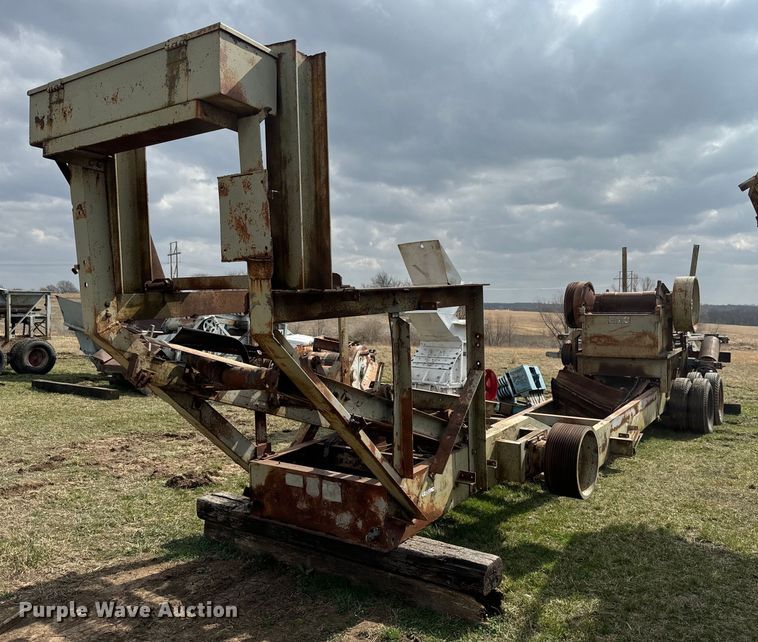 image for item NF9470 Cedar Rapids  crushing plant