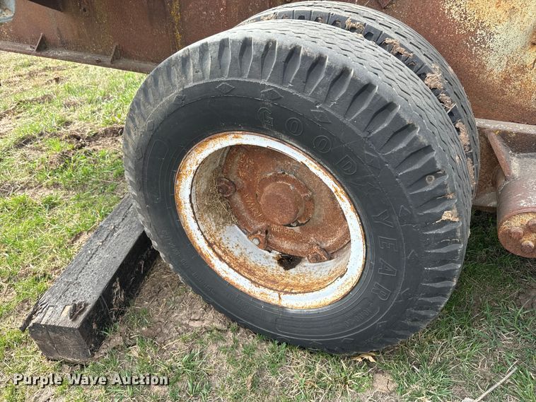 image for item NF9470 Cedar Rapids  crushing plant