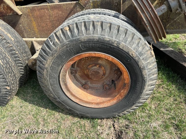 image for item NF9470 Cedar Rapids  crushing plant