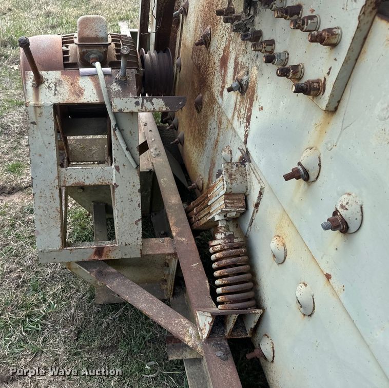 image for item NF9471 Screening plant