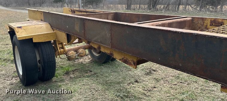image for item NF9473 Crusher chassis