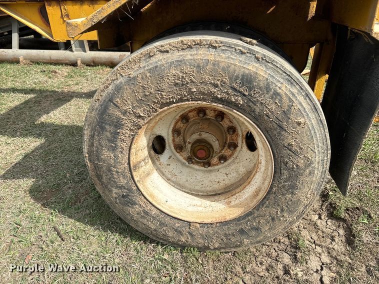 image for item NF9473 Crusher chassis