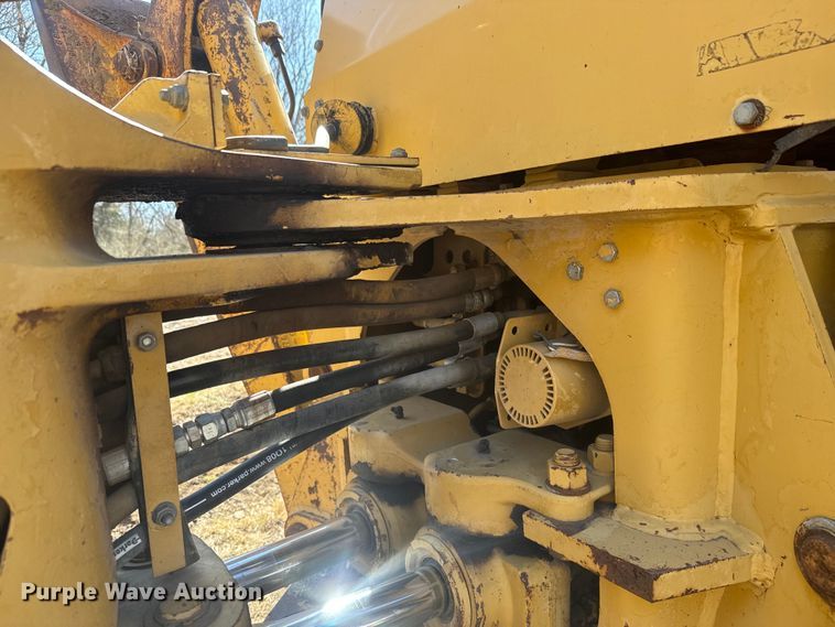 image for item NF9484 1990 Caterpillar 426 Series II backhoe
