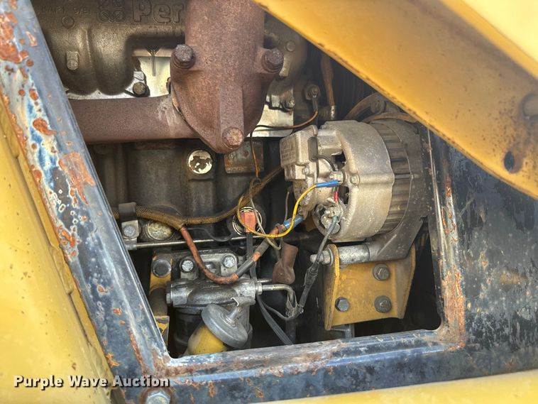 image for item NF9484 1990 Caterpillar 426 Series II backhoe