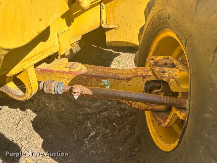 image for item NF9484 1990 Caterpillar 426 Series II backhoe