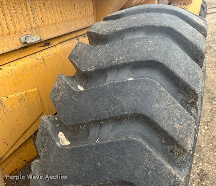 image for item NF9488 1978 Fiatallis 645B wheel loader