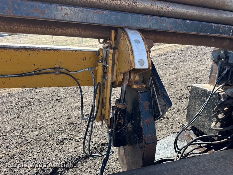 image for item NJ9470 2001 Vermeer D80x120 Navigator  directional boring unit