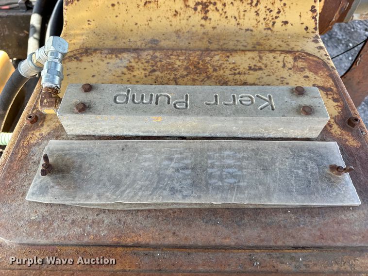 image for item NJ9470 2001 Vermeer D80x120 Navigator  directional boring unit