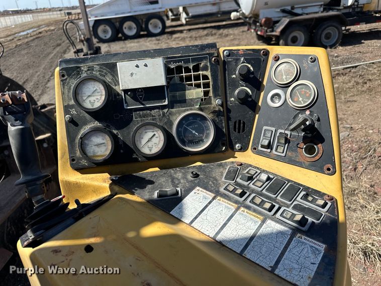 image for item NJ9470 2001 Vermeer D80x120 Navigator  directional boring unit